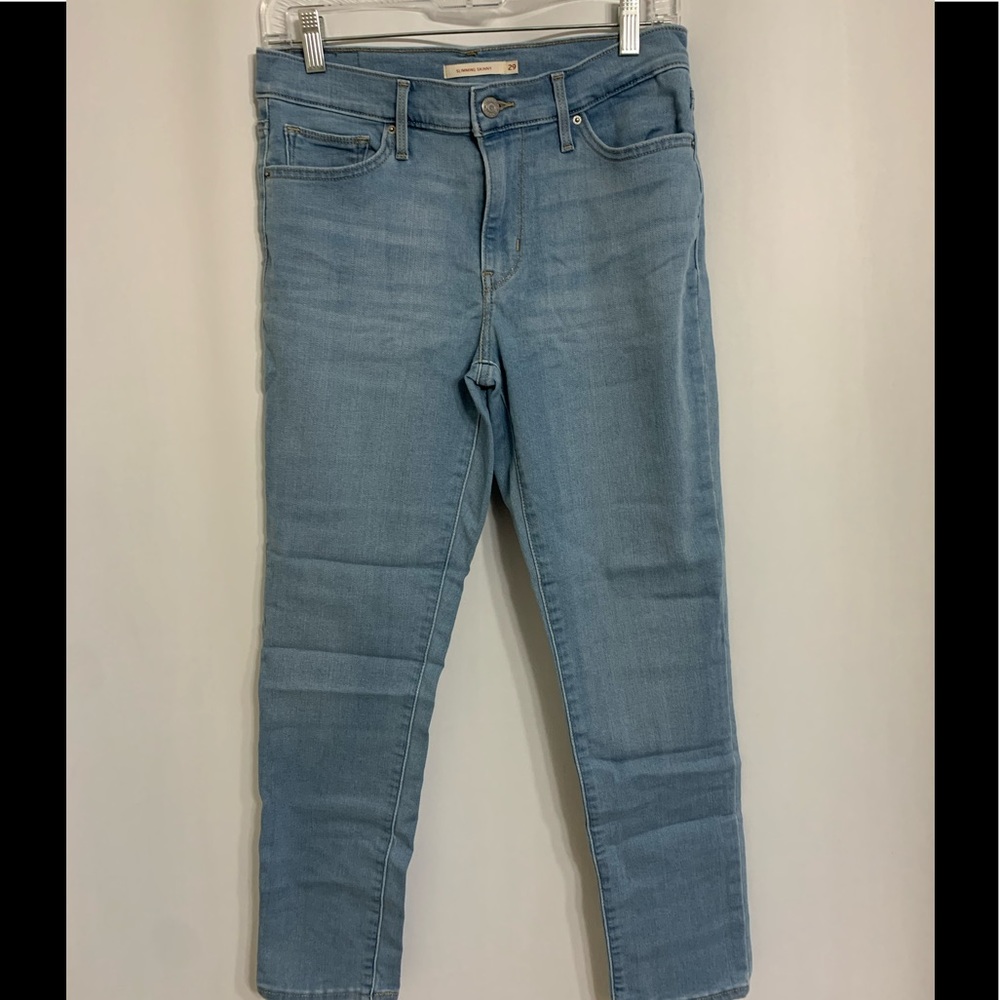 Slimming skinny jeans